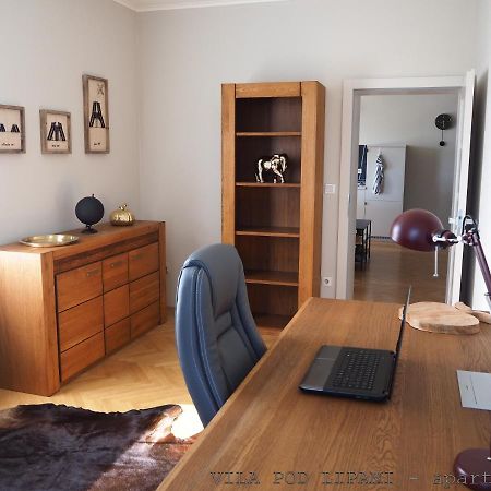 Vila Pod Lipami Apartment Bruntal Exterior photo