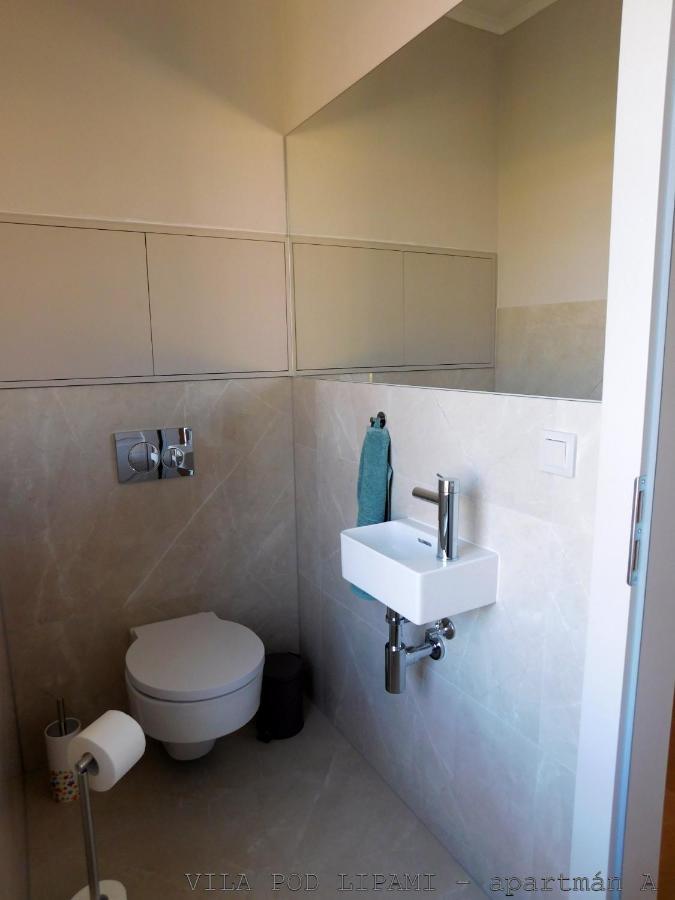 Vila Pod Lipami Apartment Bruntal Exterior photo